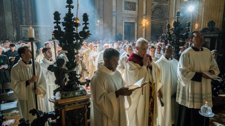 Mass of thanksgiving presided  by the new General