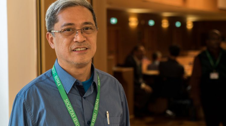 Asia-Pacific: Looking for leadership in these demanding times – Interview with Karel San Juan, SJ